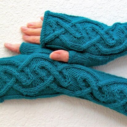 Cabled Fingerless Gloves - Katie's