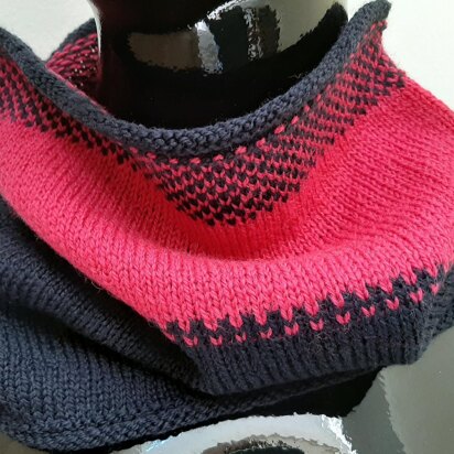 Super Easy Colorwork Cowl