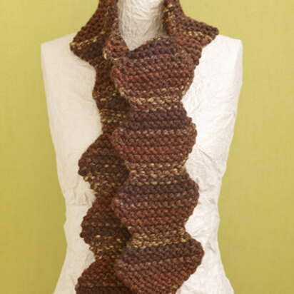 Zig Zag Remix Scarf in Lion Brand Wool-Ease Thick & Quick - 81019C