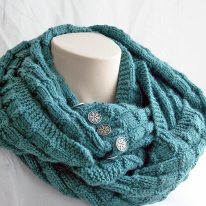 Spruce Cowl