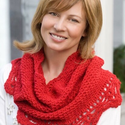 Shimmer Cowl in Red Heart Shimmer Solids - LW2286