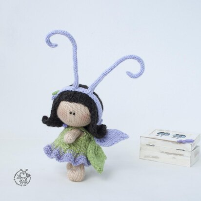 Butterfly amigurumi doll knitted flat