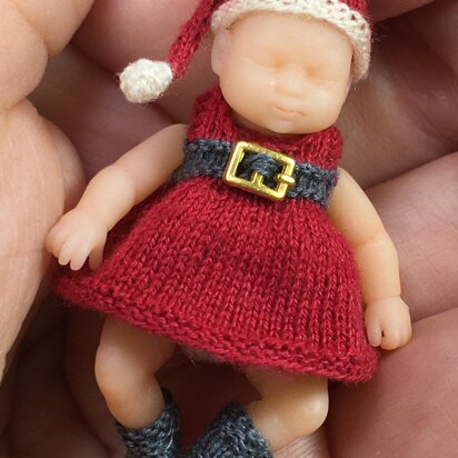 1:12 Christmas doll's house baby set