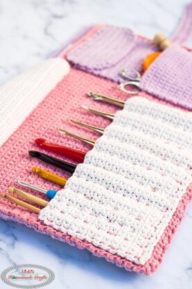 Crochet Hook Set and Case - DMC