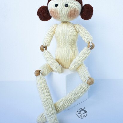 Doll Samanta ( beads jointed) knitted flat