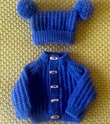 Baby's cardigan and hat
