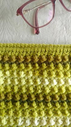 Cobbled Green Lawn Cowl