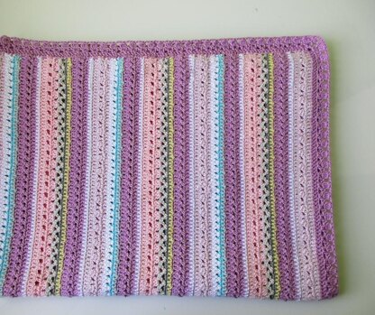 Pretty pastel baby blanket