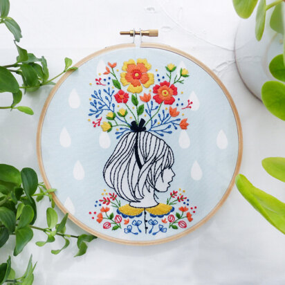 Tamar Floral Lady Embroidery Kit - 6in