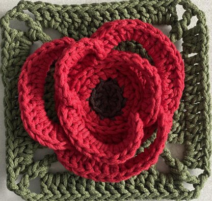 Poppy Granny Square