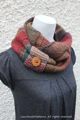 Amelia infinity scarf