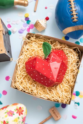 Kaboom Chocolaka Large Geometric Heart Chocolate Pinatas Mold 