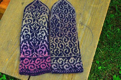 Filigree Mittens