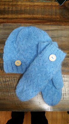 Ocean Waves Cable Mitts