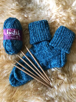 Basic knit socks