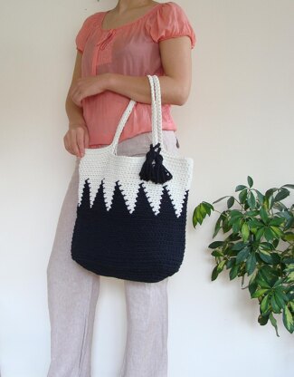 Large Geometric Tote