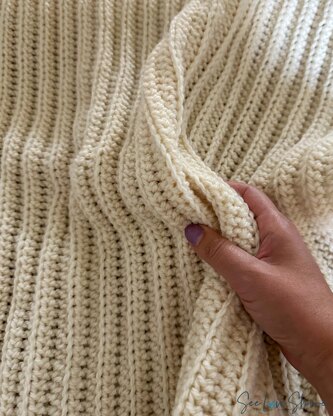 Super Simple Luxe Chunky Throw