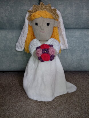 knittables girl doll and bride outfit