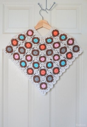 Estella crochet poncho for baby/toddler