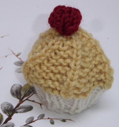 Cupcake Creme Egg Cosies