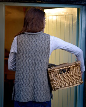 Bowder Stone Waistcoat in The Fibre Co. Lore - Downloadable PDF