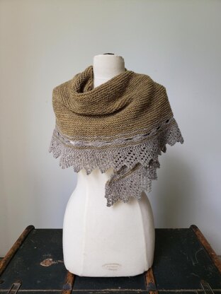 Tèarmann Shawl
