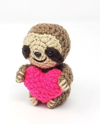 Valentine the Sloth Amigurumi