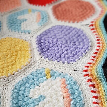 Hexipuff Unicorn Blanket