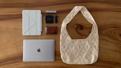 Diamond Pattern Hobo Bag