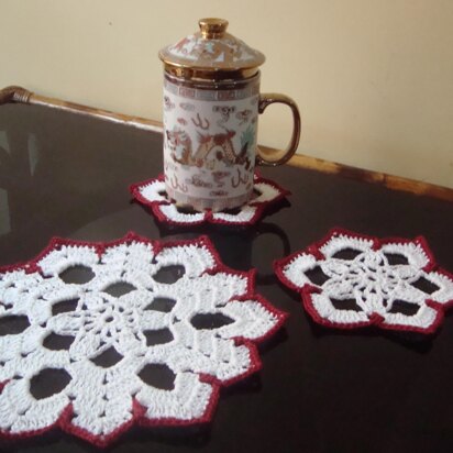 Snowflake Doily and Coaster