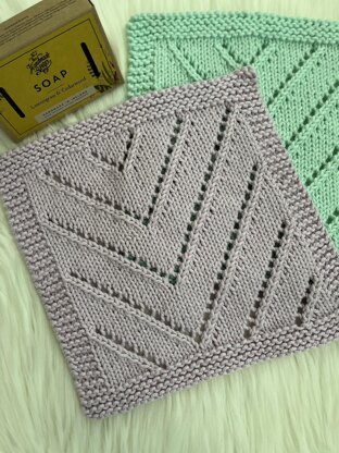 Offset Chevron Washcloth