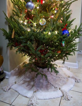 The First Noel Tree Skirt