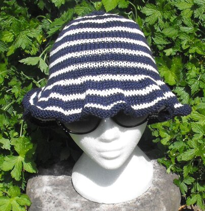 FRENCH FLOPPY HAT KNITTING PATTERN - MADMONKEYKNITS