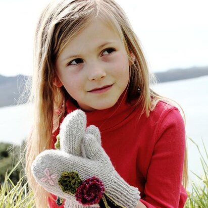 Secret Garden Mittens - Little Cupcakes - Pattern - Lc10