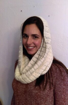 Marshmallow Infinity Scarf