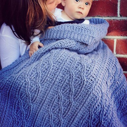 Deep Blue Cable Blanket