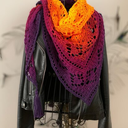 Triangular Scarf "Chrysis"