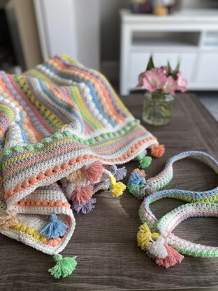 Tutti-frutti crochet baby blanket