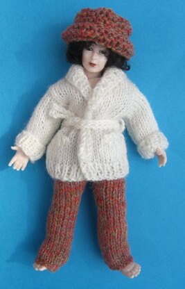 HMC54 Cardigan and trousers for a doll in the dolls house