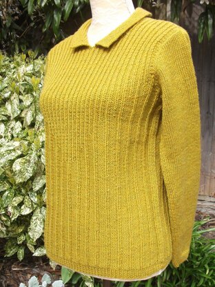 Ribbed Sweater with Collar
