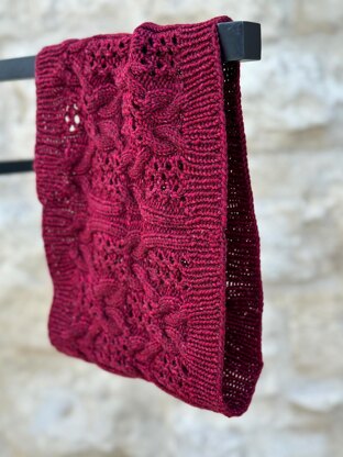 Garnet Cowl