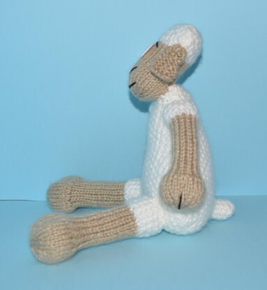 Lila Lamb-Bert The Knitting Sheep