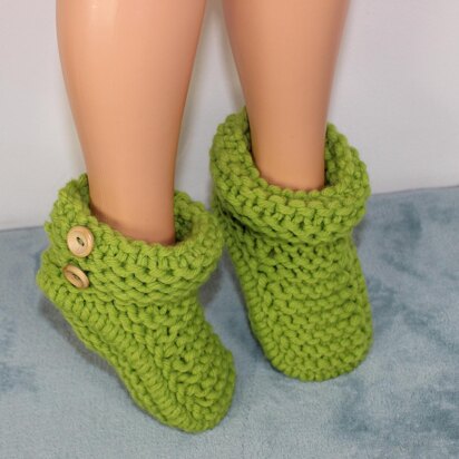 Childrens Super Chunky 2 Button Cuff Slipper Boots - knitting pattern