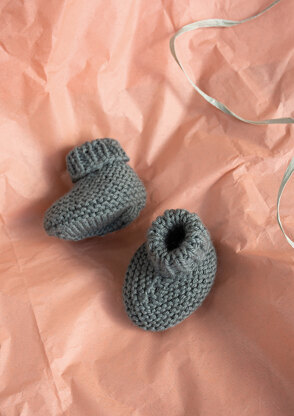 Hush Bootees in Rowan Baby Cashsoft Merino (DE) - RB002-00011-DEP - Downloadable PDF