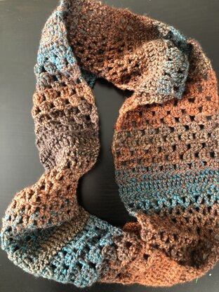 Granny V Infinity Scarf