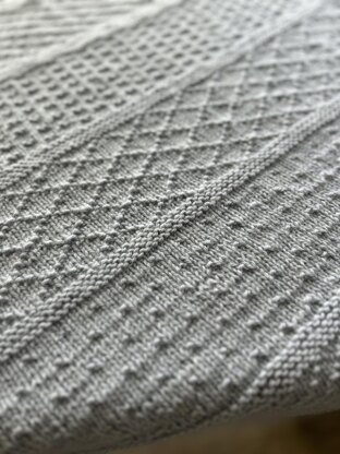 Simple Knit / Purl Blanket