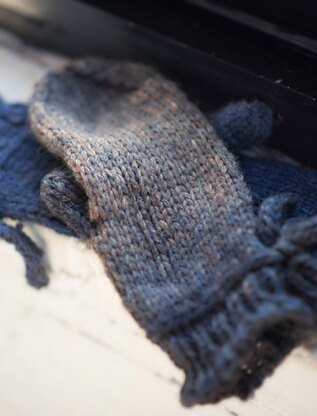 Atria Mittens in Berroco Catena PDF