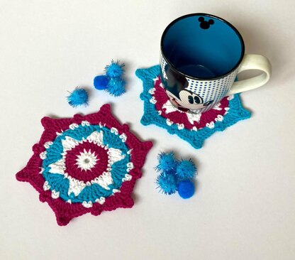 Hexagon flower coaster by HueLaVive