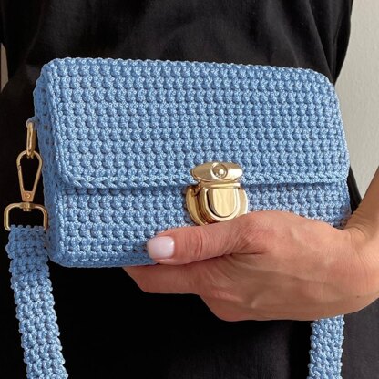 Mini crossbody baguette bag Crochet pattern by Anna Ushakova LoveCrafts