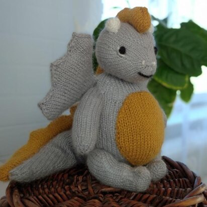 Dragon knitting pattern